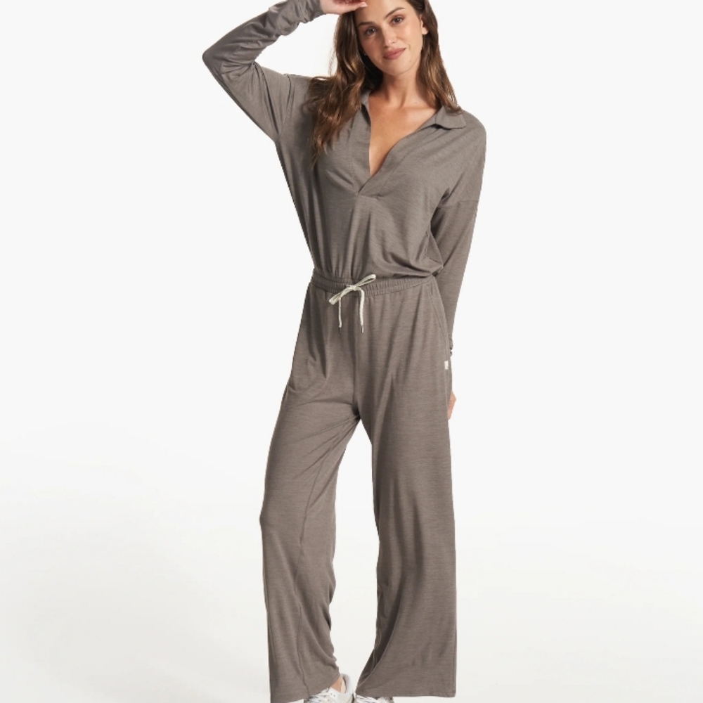 Vuori Lux Intentions Wide Leg Jumpsuit Smoke Heather L - Picture 3 of 15